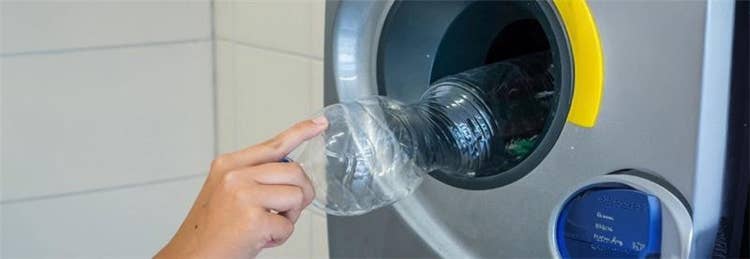 plastic water bottle recyling