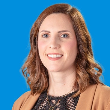 Sarah Garnade headshot