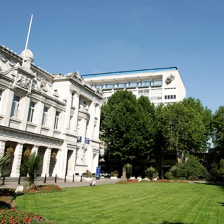 Queen Mary University
