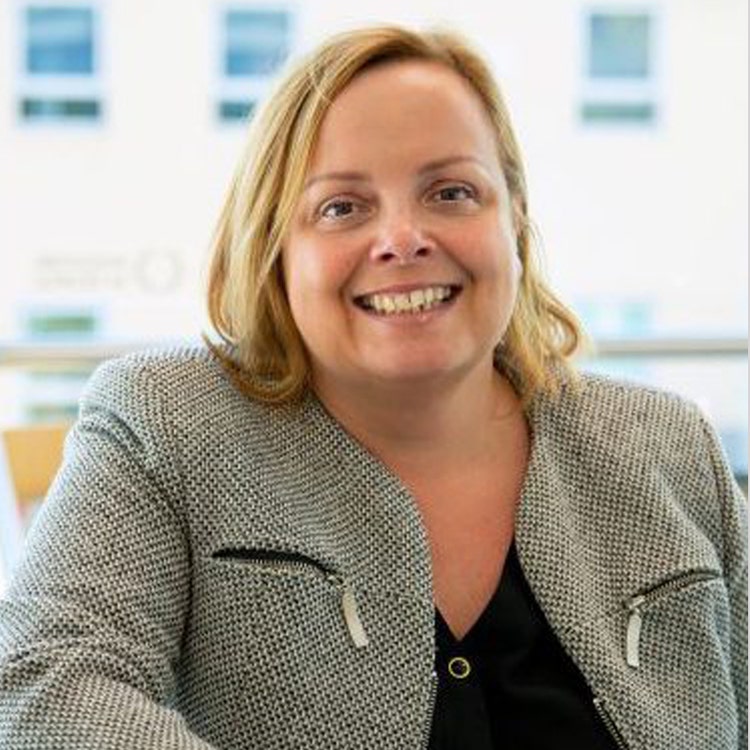 Jane Anness headshot
