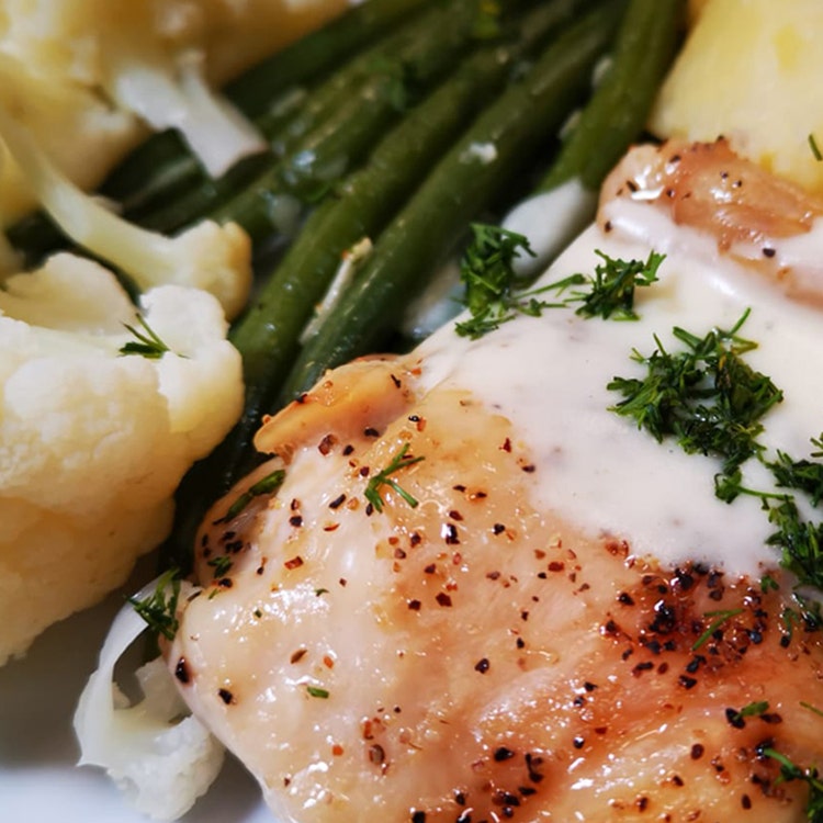A plate with fish and vegetable