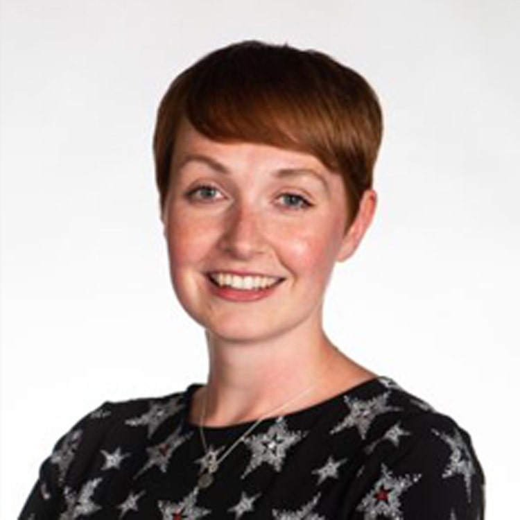 Emma Easton headshot